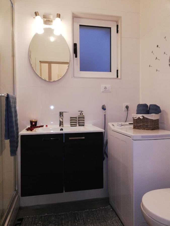 Hotel Apartman Komadina Makarska Esterno foto