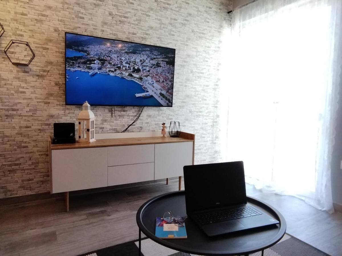 Hotel Apartman Komadina Makarska Esterno foto