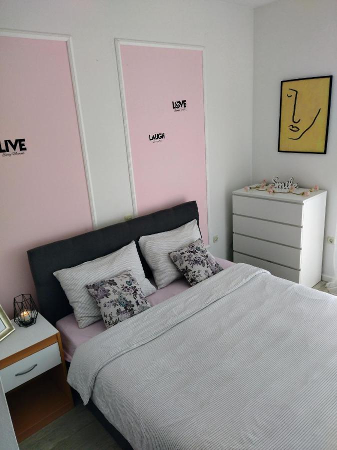Hotel Apartman Komadina Makarska Esterno foto